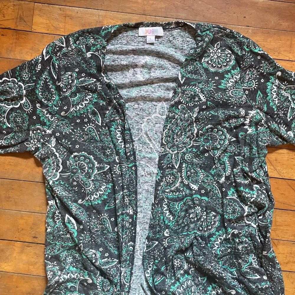 EUC Lularoe Sarah